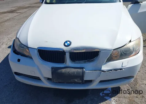 2007 BMW 328Xi из США, поврежденный, VIN WBAVC93577KX54114